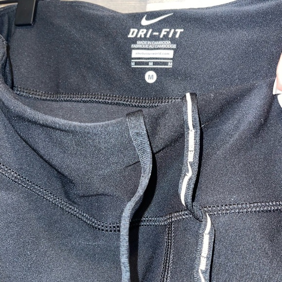 Nike dry Fit leggings - Picture 4 of 4